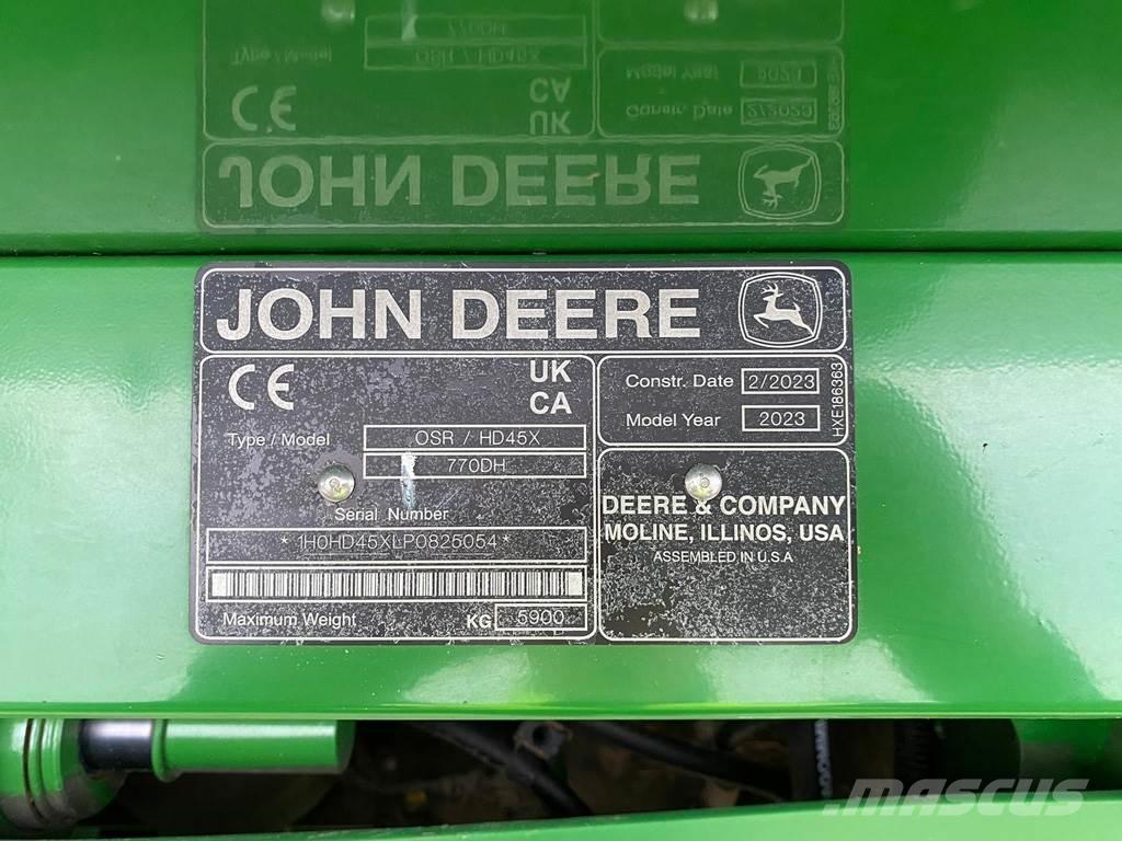 John Deere HDX45 حصادات