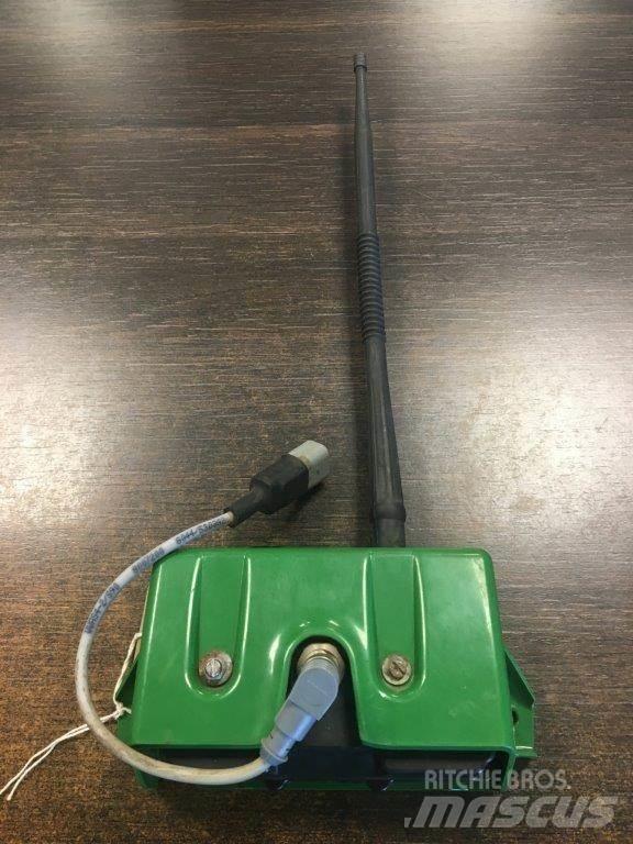 John Deere RTK النظام العالمي لتحديد المواقع GPS