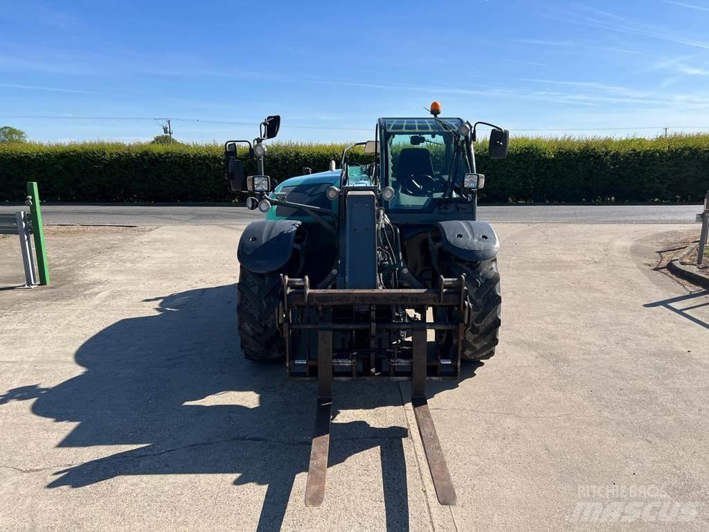 Kramer KT357 معدات مناولة لأغراض الزراعة