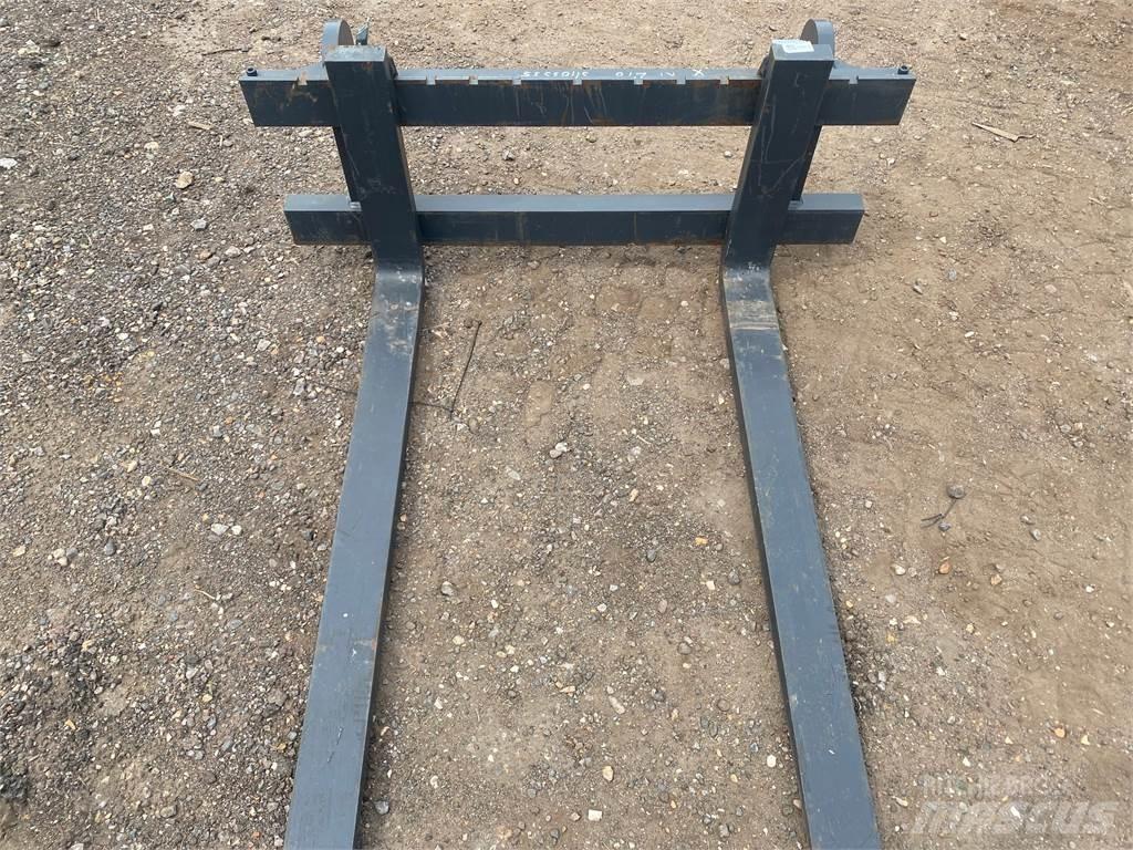 Kramer PALLET معدات مناولة لأغراض الزراعة