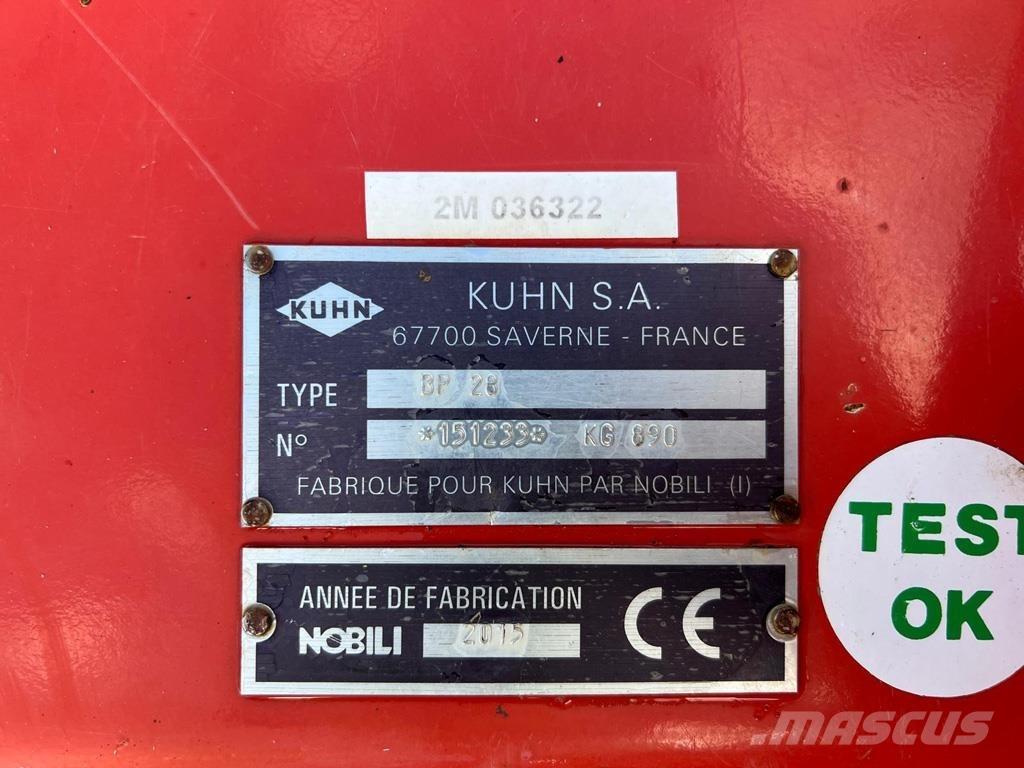 Kuhn BP28 جزازات وأغطية المراعي