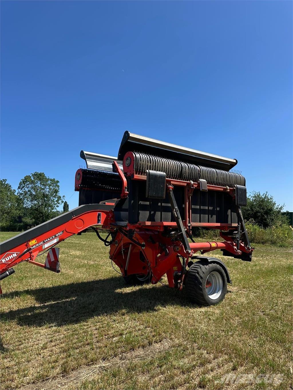 Kuhn MERGEMAXX950 جزازات وأغطية المراعي