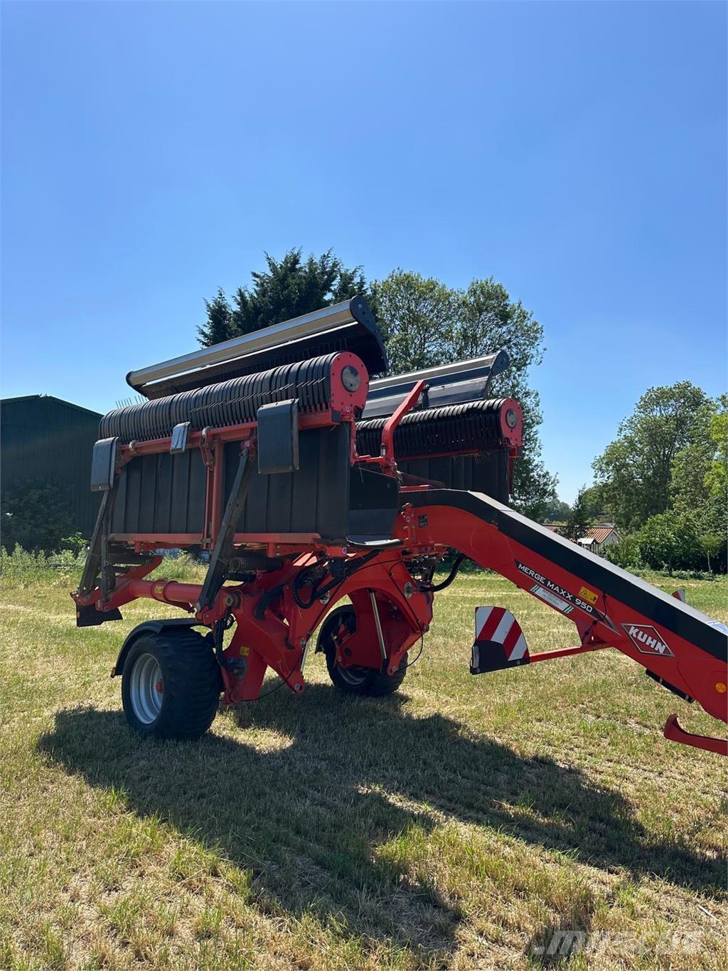 Kuhn MERGEMAXX950 جزازات وأغطية المراعي