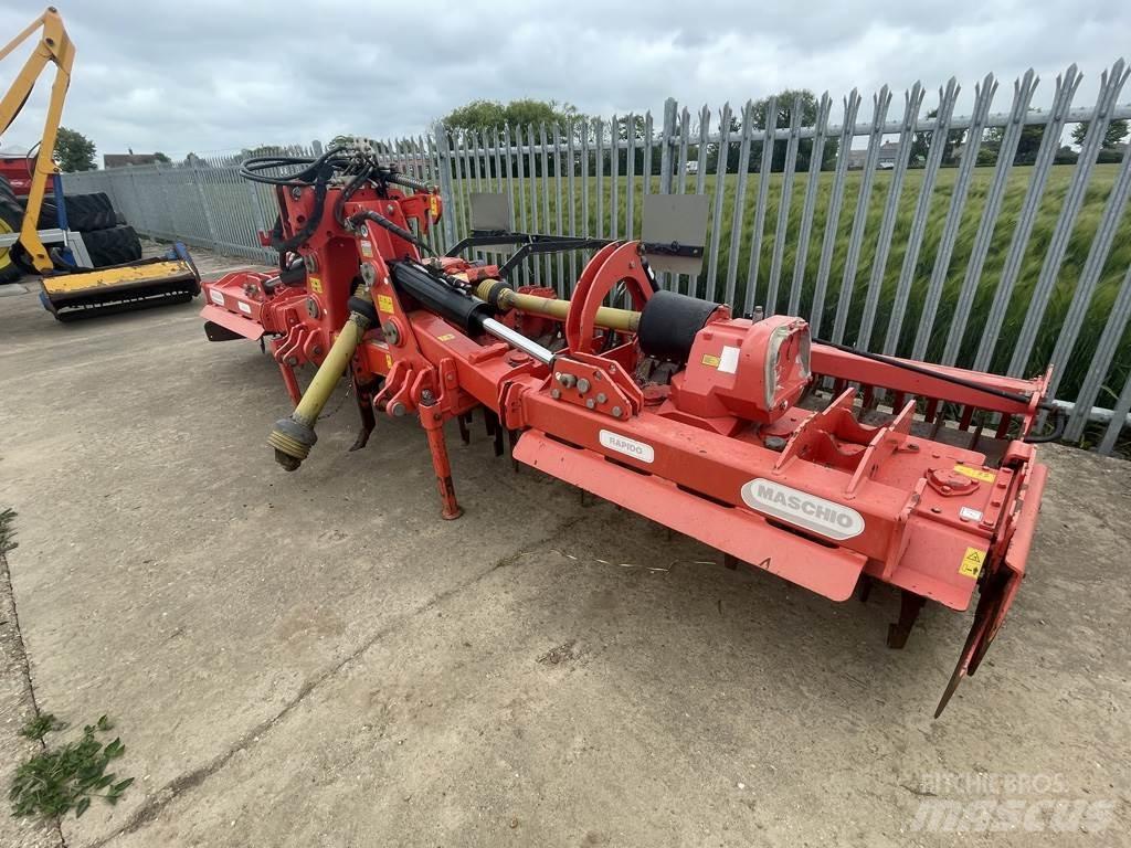 Maschio RAPIDO 5M الكاسحات وقلابات التربة ذات المحركات