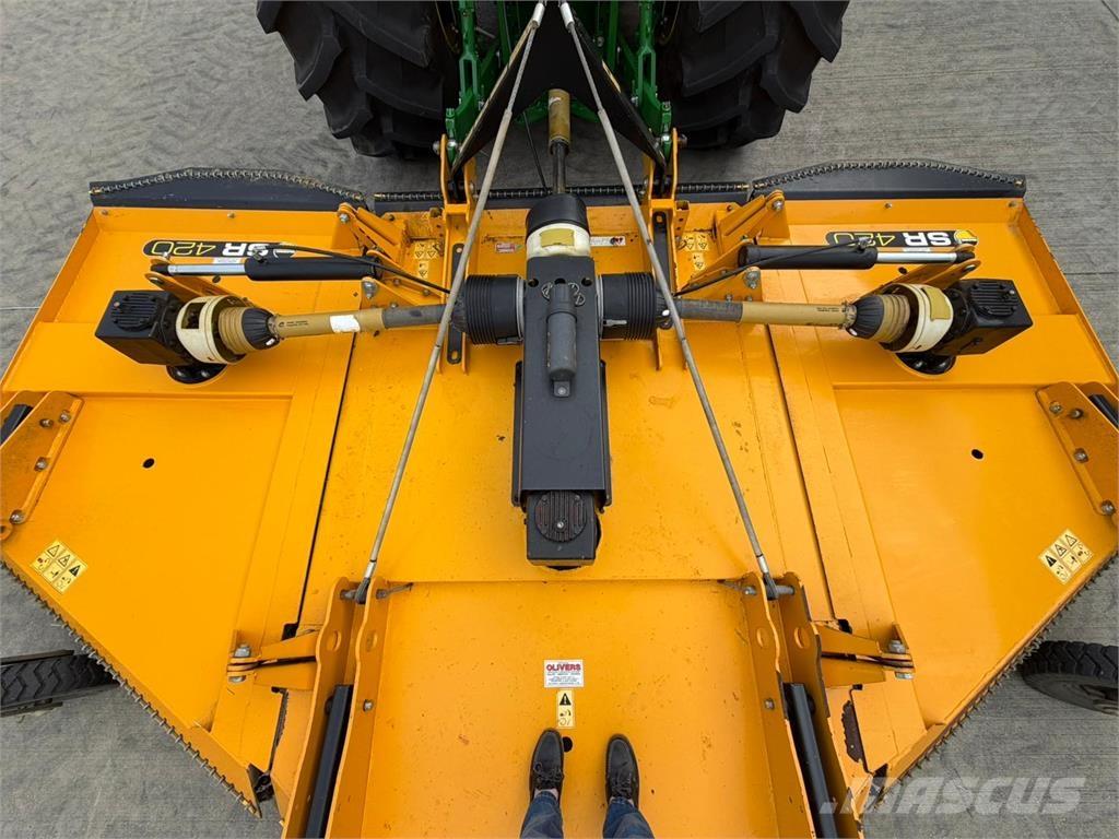 McConnel SR420 جزازات وأغطية المراعي