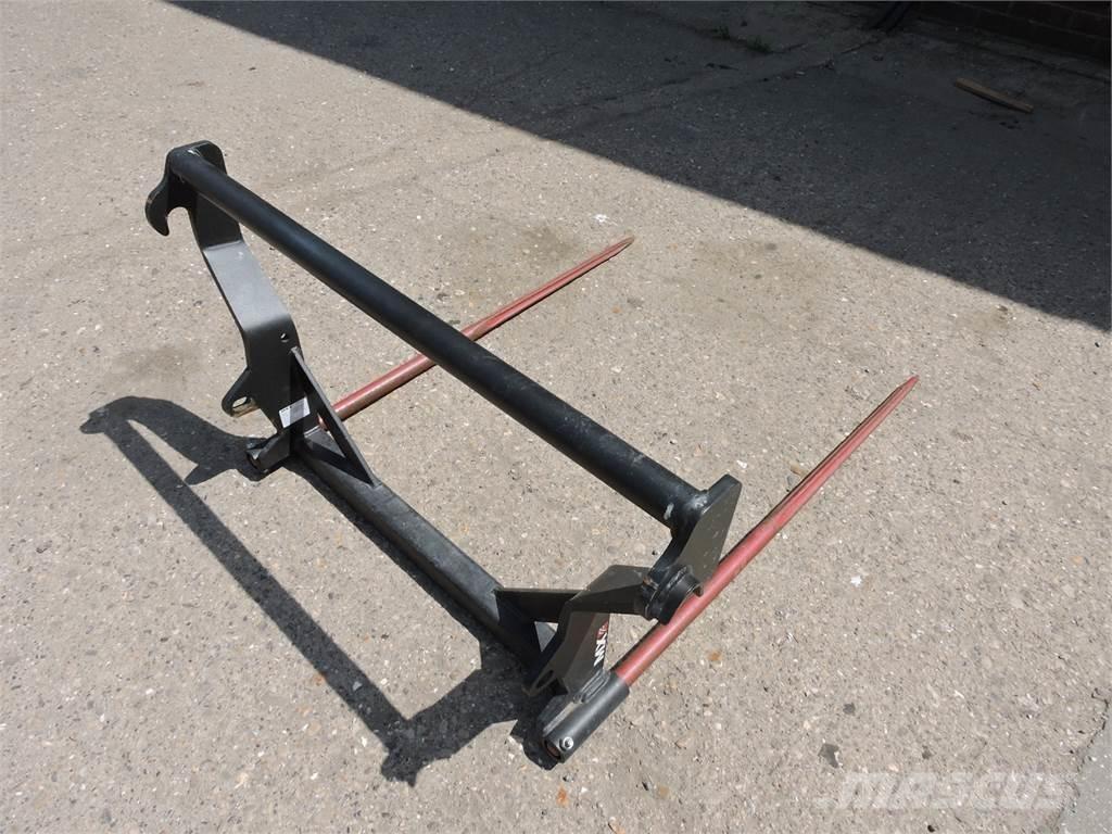  PALLET لوادر وحفارات أمامية