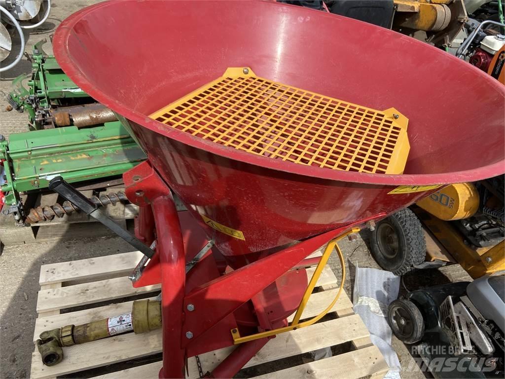 SCH FERTILISER ماكينات زراعية أخرى