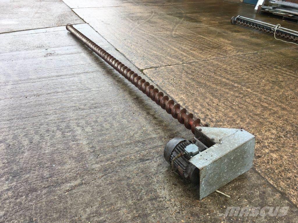  SWEEP AUGER ماكينات زراعية أخرى