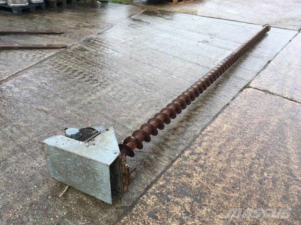  SWEEP AUGER ماكينات زراعية أخرى
