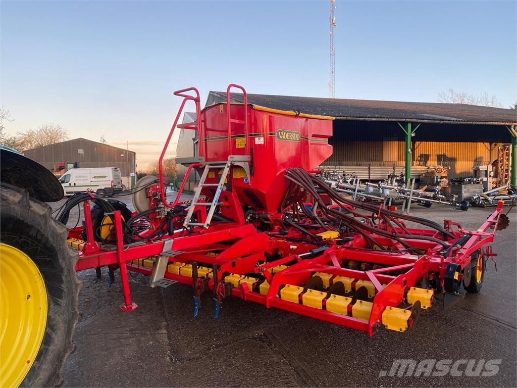 Väderstad RDA600S مثاقيب