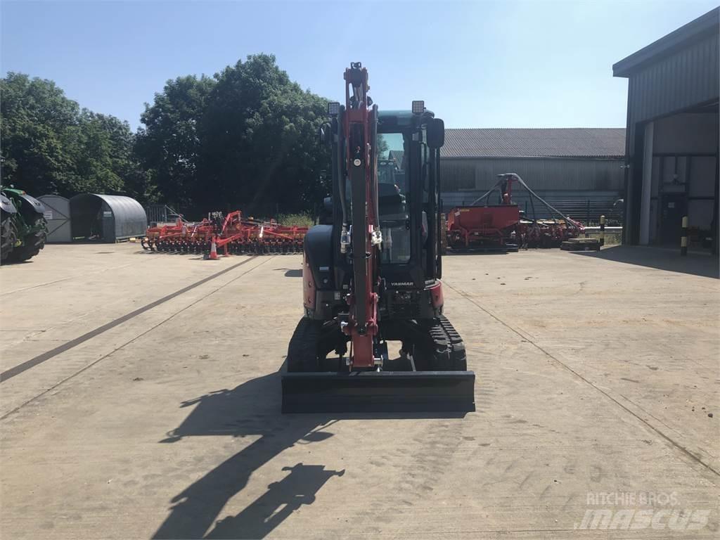 Yanmar VIO26-6 حفارات وسط 7 طن - 12 طن