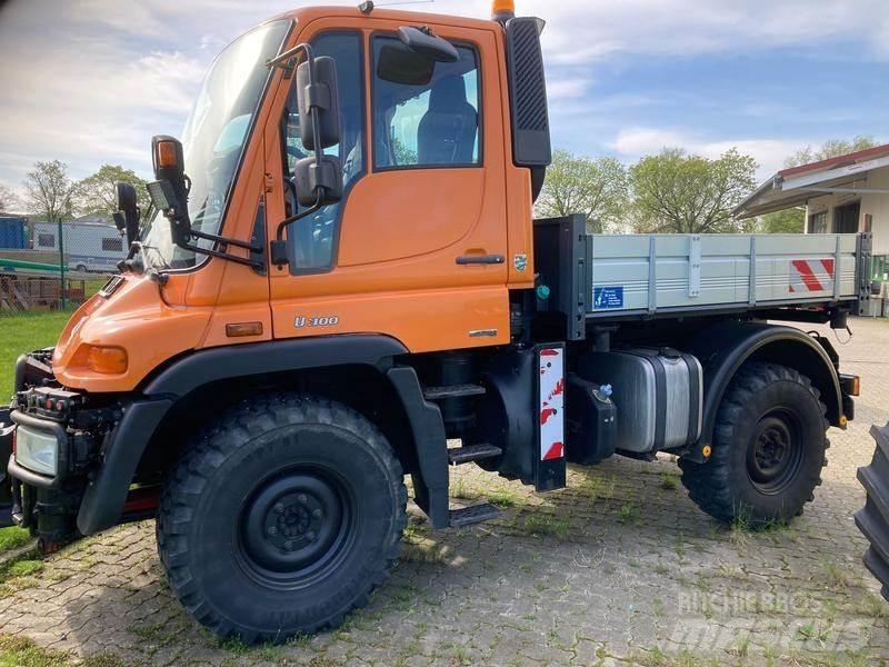 MB Trac U 300 ماكينات زراعية أخرى