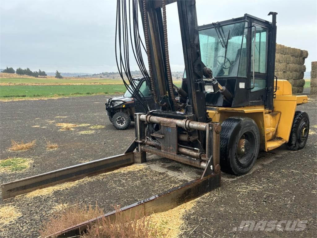 Hyster H210XL ملزمات الحزم