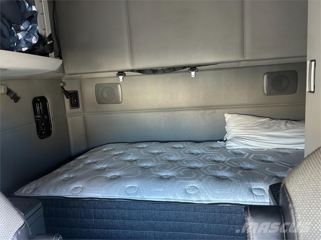 Kenworth T680 شاحنات أخرى