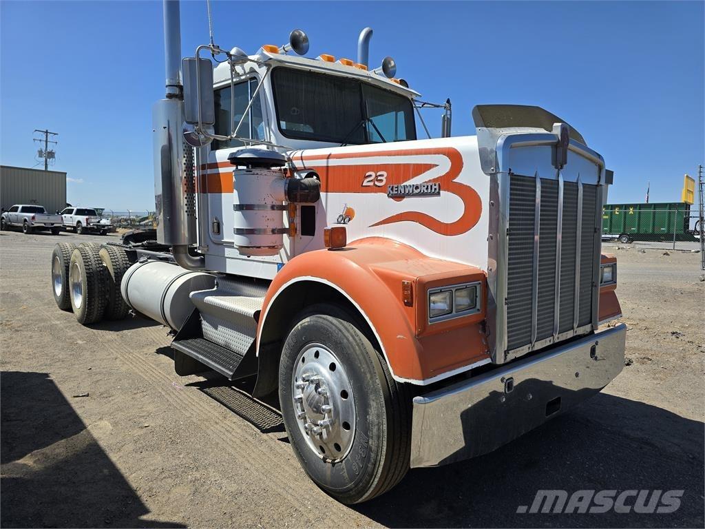 Kenworth W900 شاحنات أخرى