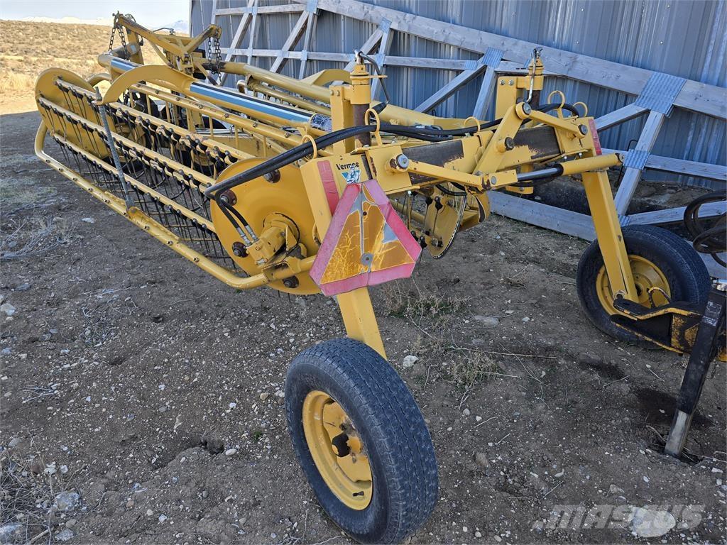 Vermeer R23A مكابس وميبسات التبن