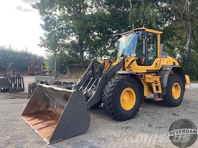 Volvo L60H لوادر بعجل
