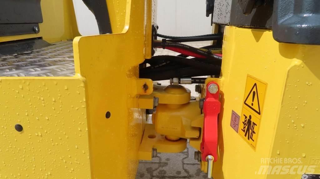 Bomag BW80 AD-5 مداحل ثنائية الاسطوانة