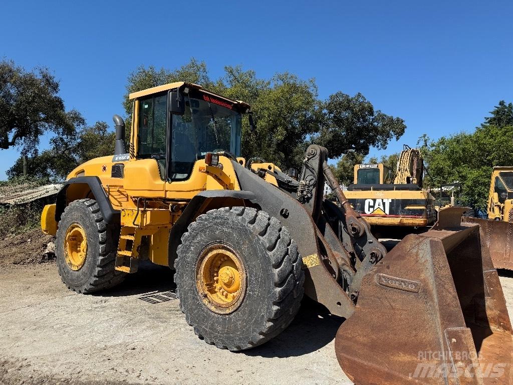 Volvo L 110 G لوادر بعجل
