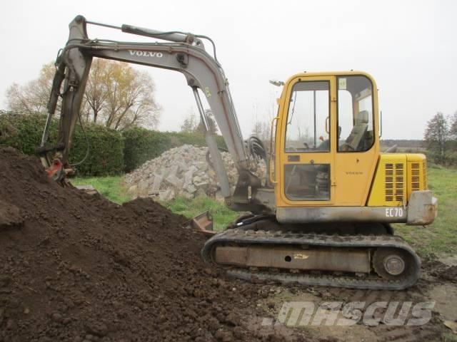 Volvo EC 70  ECR 88 حفارات وسط 7 طن - 12 طن
