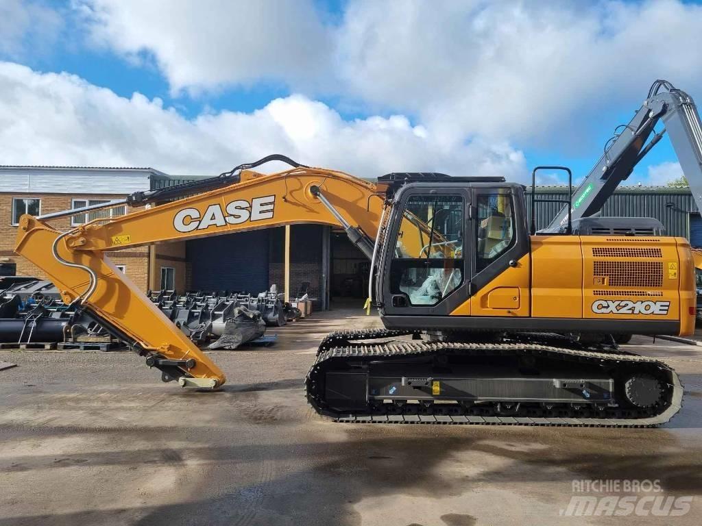CASE CX 210 E حفارات زحافة