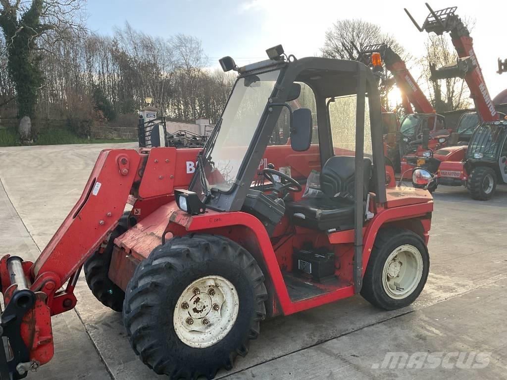 Manitou BT 420 مناولات متداخلة