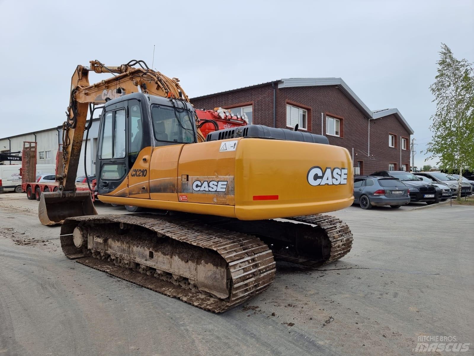 CASE CX 210 LC حفارات زحافة