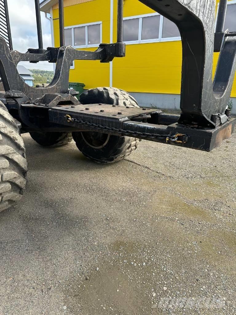 Komatsu 875 شاحنات