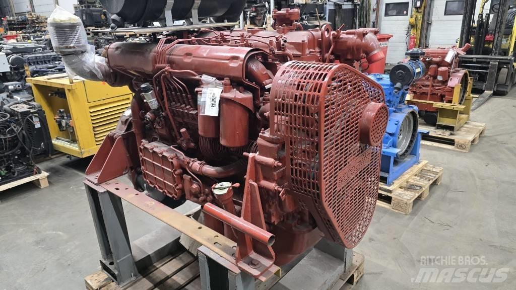Iveco 8210 محركات