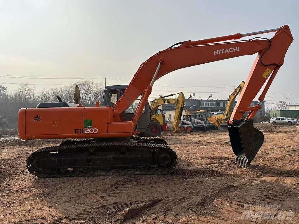 Hitachi EX 200 حفارات زحافة