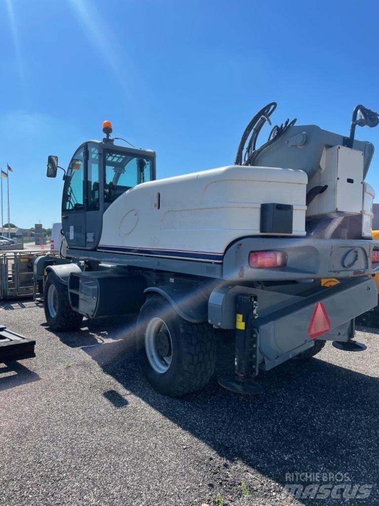 Terex 6025 مناولات متداخلة
