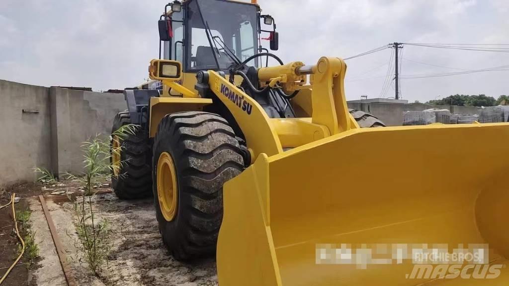 Komatsu WA 470 لوادر بعجل