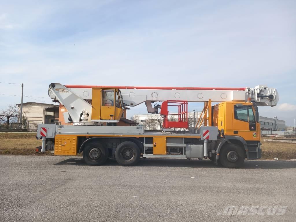 Pagliero J340TA المنصات الهوائية المثبتة على شاحنة