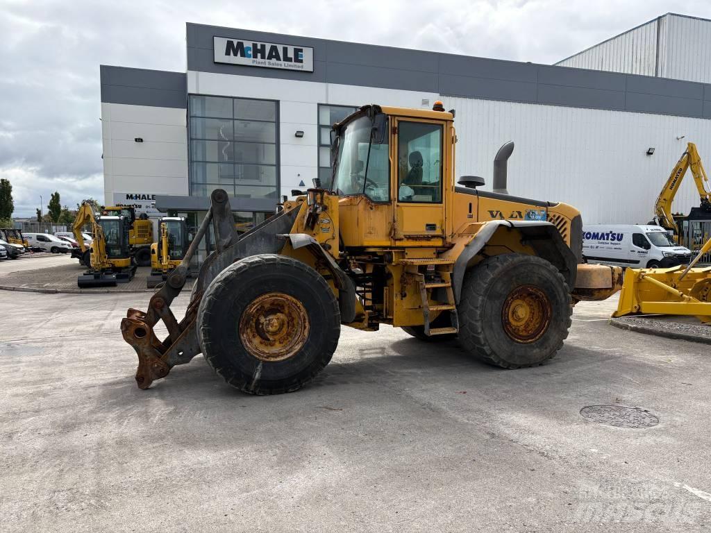 Volvo L110E لوادر بعجل