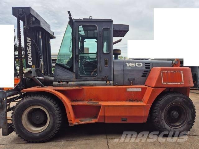 Doosan D 160 S-5 شاحنات الديزل