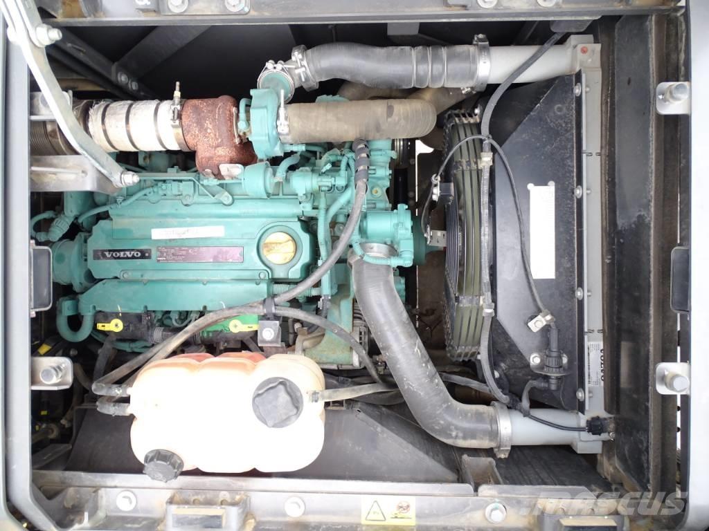 Volvo EC 140 EL حفارات زحافة