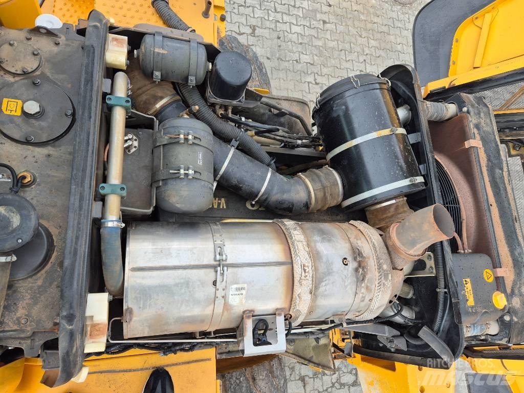 Volvo L 180 G لوادر بعجل