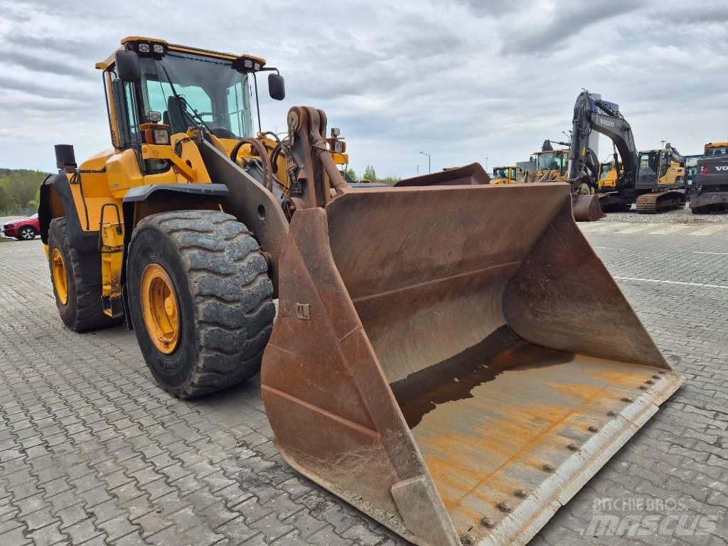 Volvo L 180 G لوادر بعجل