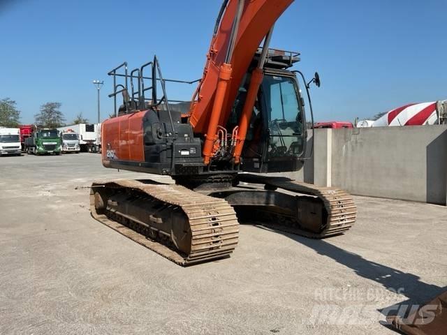 Hitachi ZX 210 LC-6 حفارات زحافة