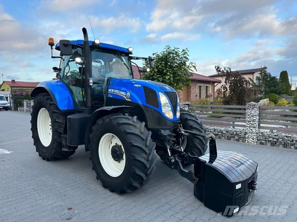 New Holland T 7.185 الجرارات