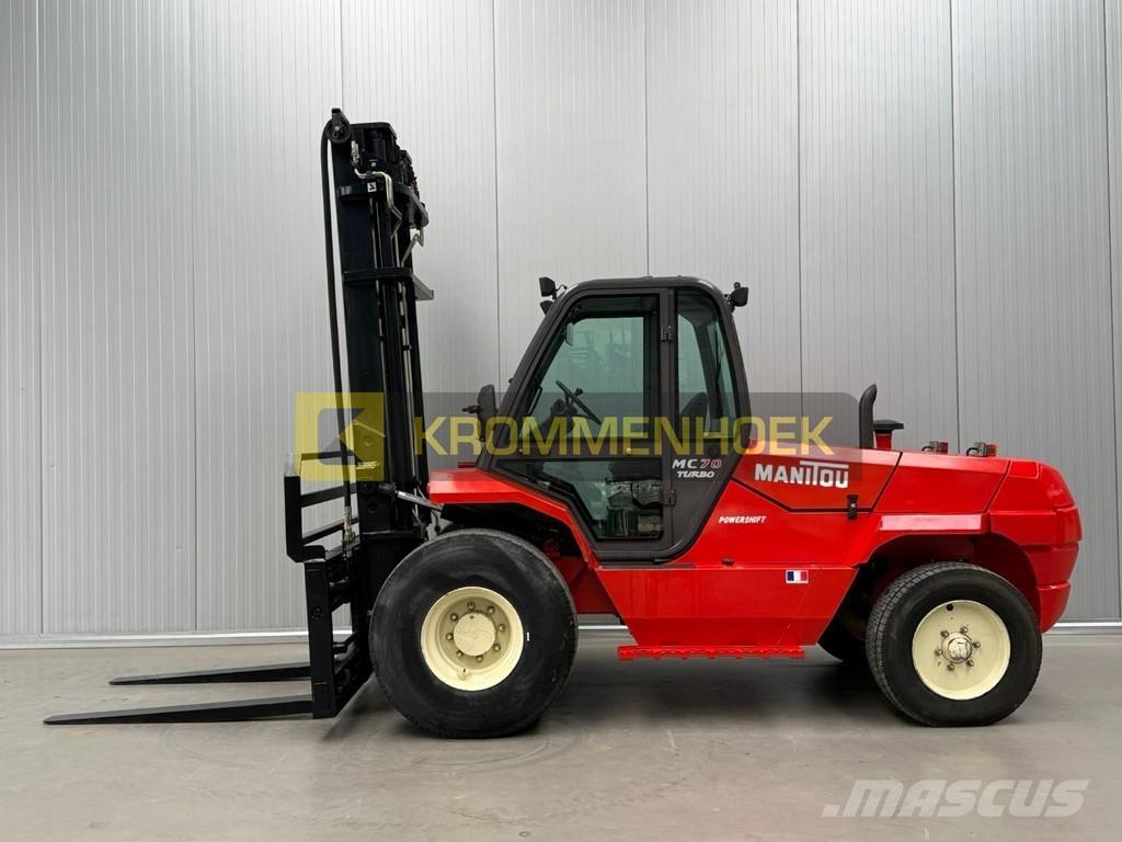 Manitou MC 70 T شاحنات الطرق الوعرة