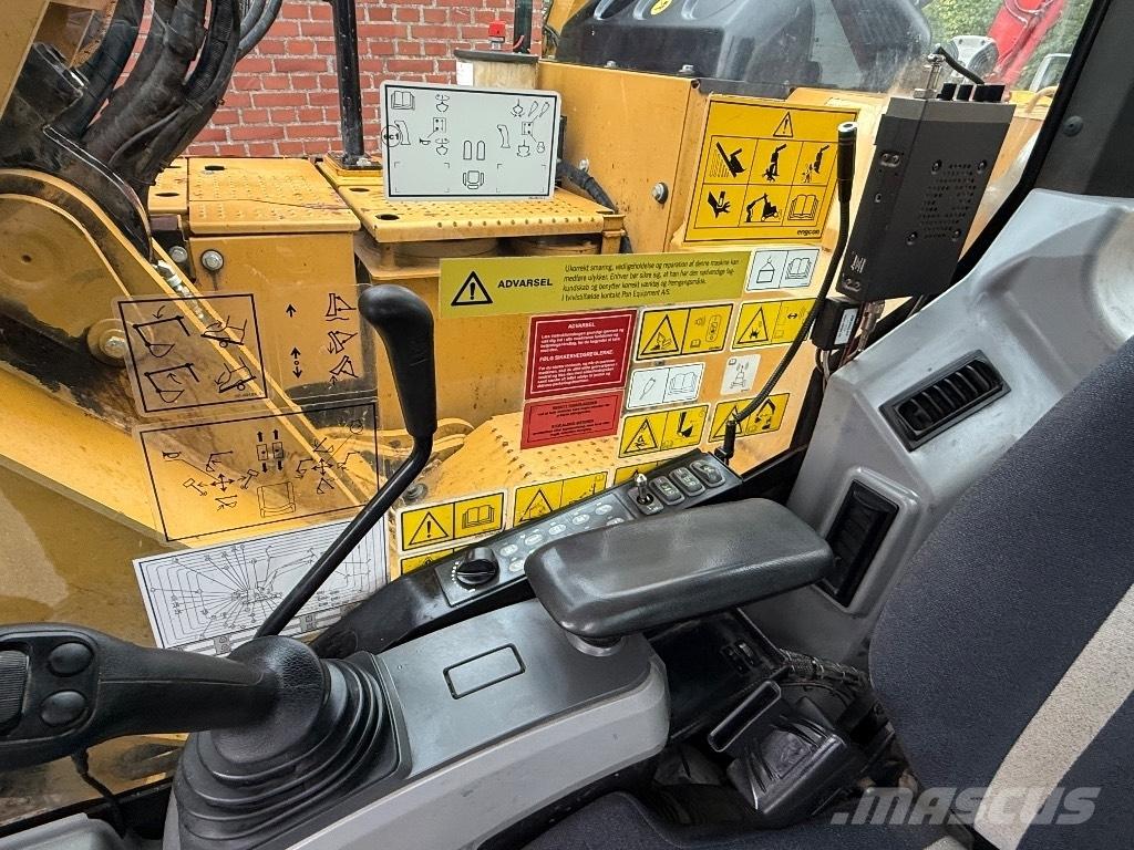 CAT 315 حفارات زحافة