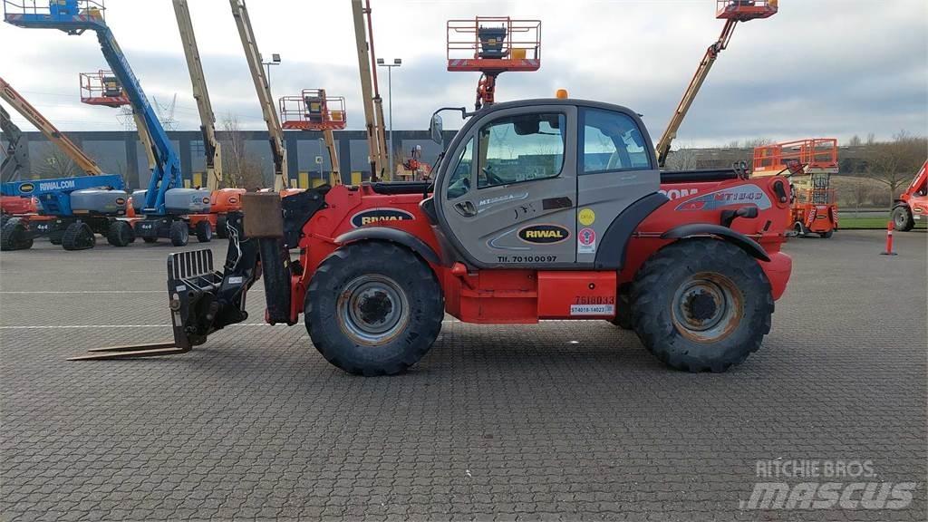 Manitou 1840MT مناولات متداخلة