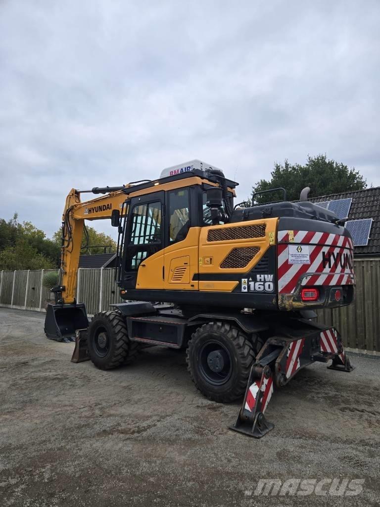 Hyundai HW 160 حفارات بعجل