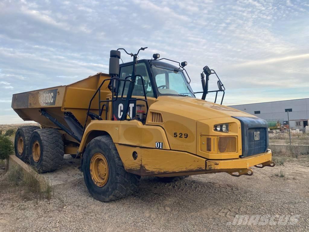 CAT 730 C ساحبات مفصلية