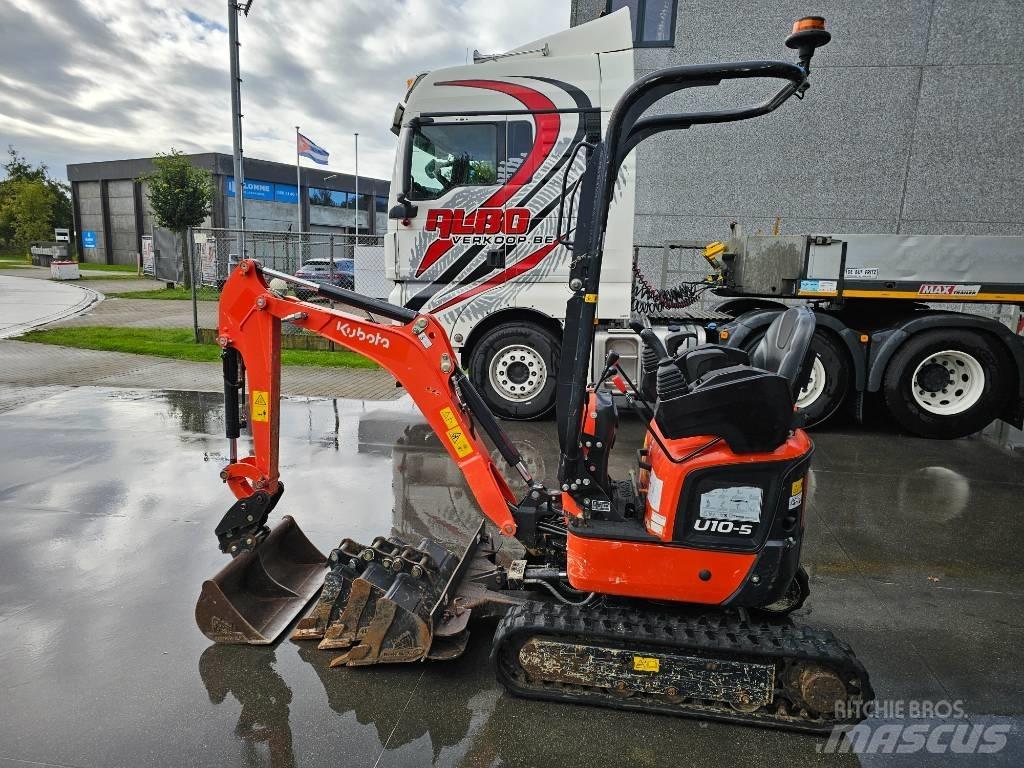 Kubota U 10 حفارات صغيرة أقل من 7 طن (حفارات صغيرة)