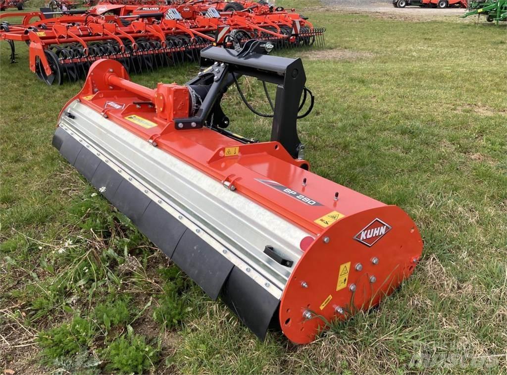 Kuhn BP 280 جزازات وأغطية المراعي
