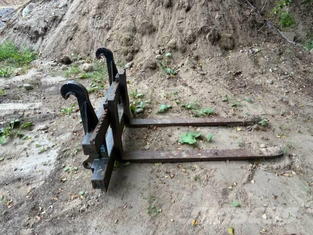  ''SÅLD'' Huddig 1260 C لوادر ذات جرافات عكسية