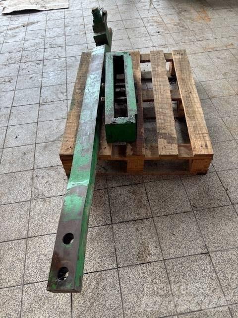 John Deere 8000 ملحقات أخرى للجرارات