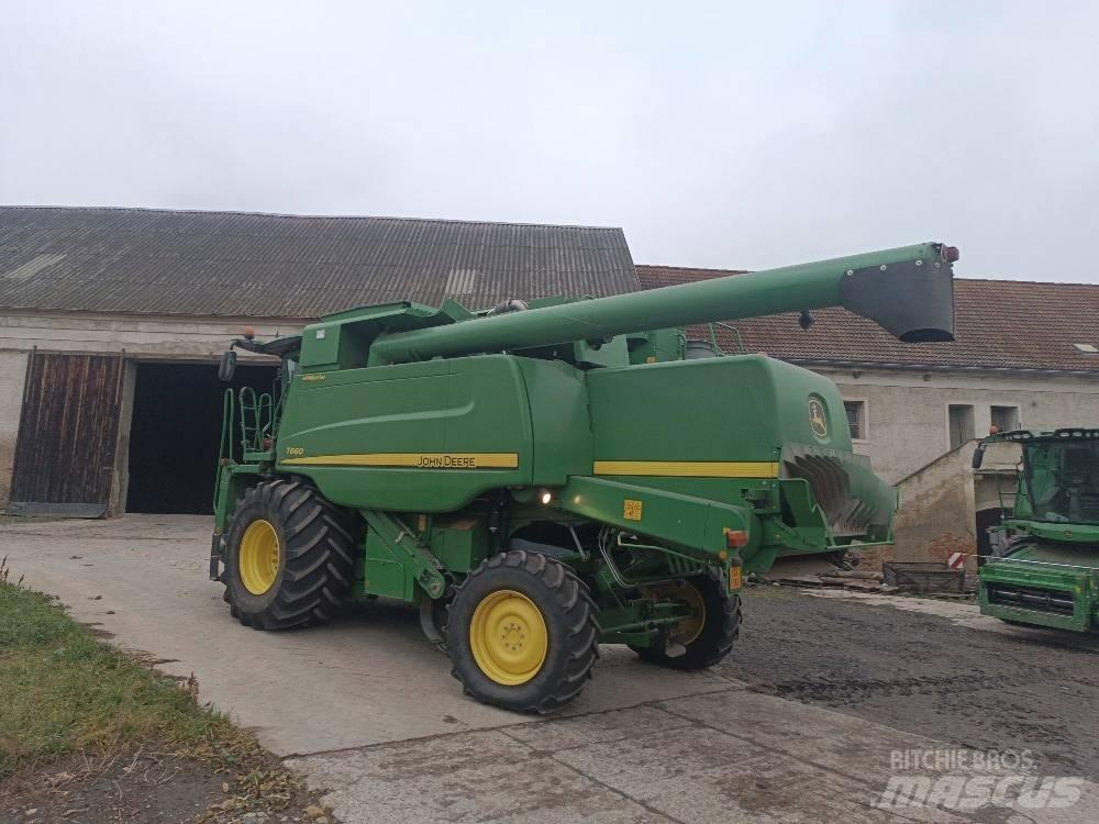 John Deere T 660 حصادات